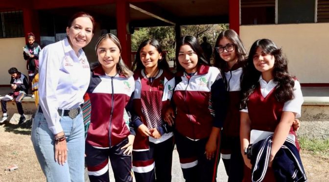 Acercar oferta académica a 70 municipios repuntó matrícula estudiantil