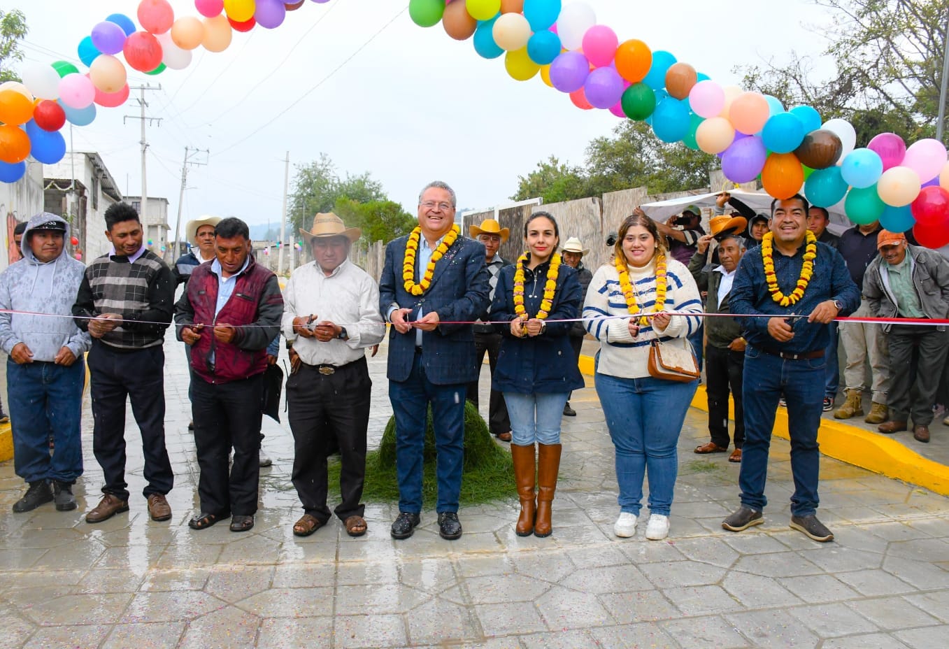 PRESIDENTE MDO INAUGURA OBRA DE PAVIMENTACIÓN EN LA COLONIA PEJE DE ORO – H. Ayuntamiento de San Cristóbal de Las Casas