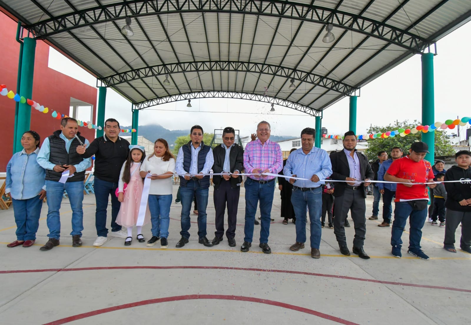 ALCALDE MDO INAUGURÓ CANCHA DE USOS MÚLTIPLES EN LA COLONIA POZO DE JACOB. – H. Ayuntamiento de San Cristóbal de Las Casas