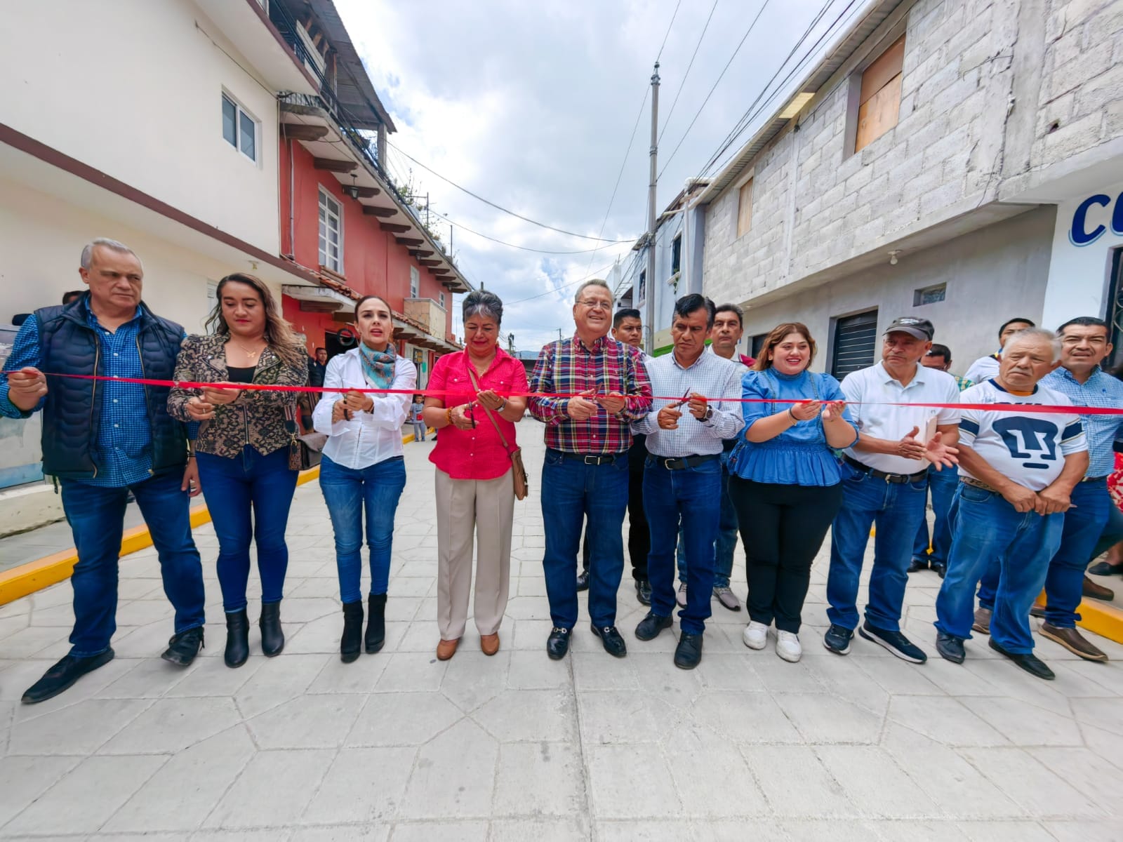INAUGURA PRESIDENTE MDO IMPORTANTE VIALIDAD EN LA COLONIA EL RELICARIO. – H. Ayuntamiento de San Cristóbal de Las Casas