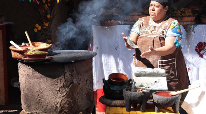 Se deleitaron 38 mil personas con platillos de cocineras tradicionales