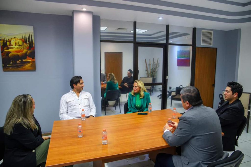 Fue testigo Carlos Peña Ortiz en firma de convenio de instituciones universitarias de Reynosa – Administración Municipal Reynosa 2021-2024
