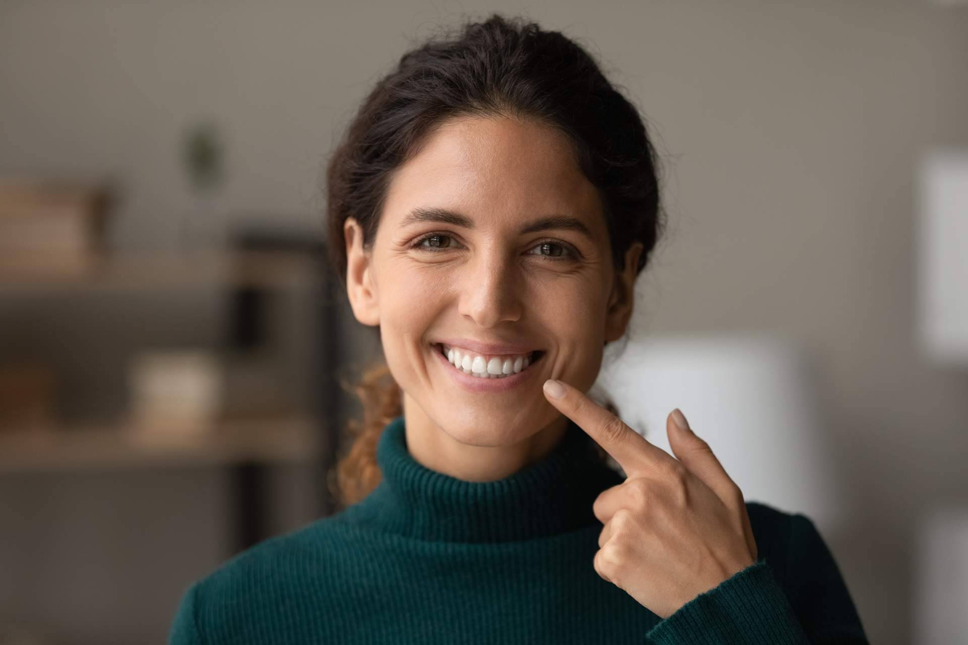 La importancia de tener una dentadura completa y sana, por la clínica Eira Dental