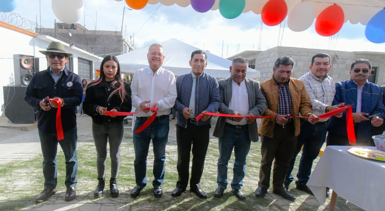ALCALDE MARIANO DÍAZ ENTREGA PUENTE VEHICULAR EN LA COLONIA LA RIVERA. – H. Ayuntamiento de San Cristóbal de Las Casas