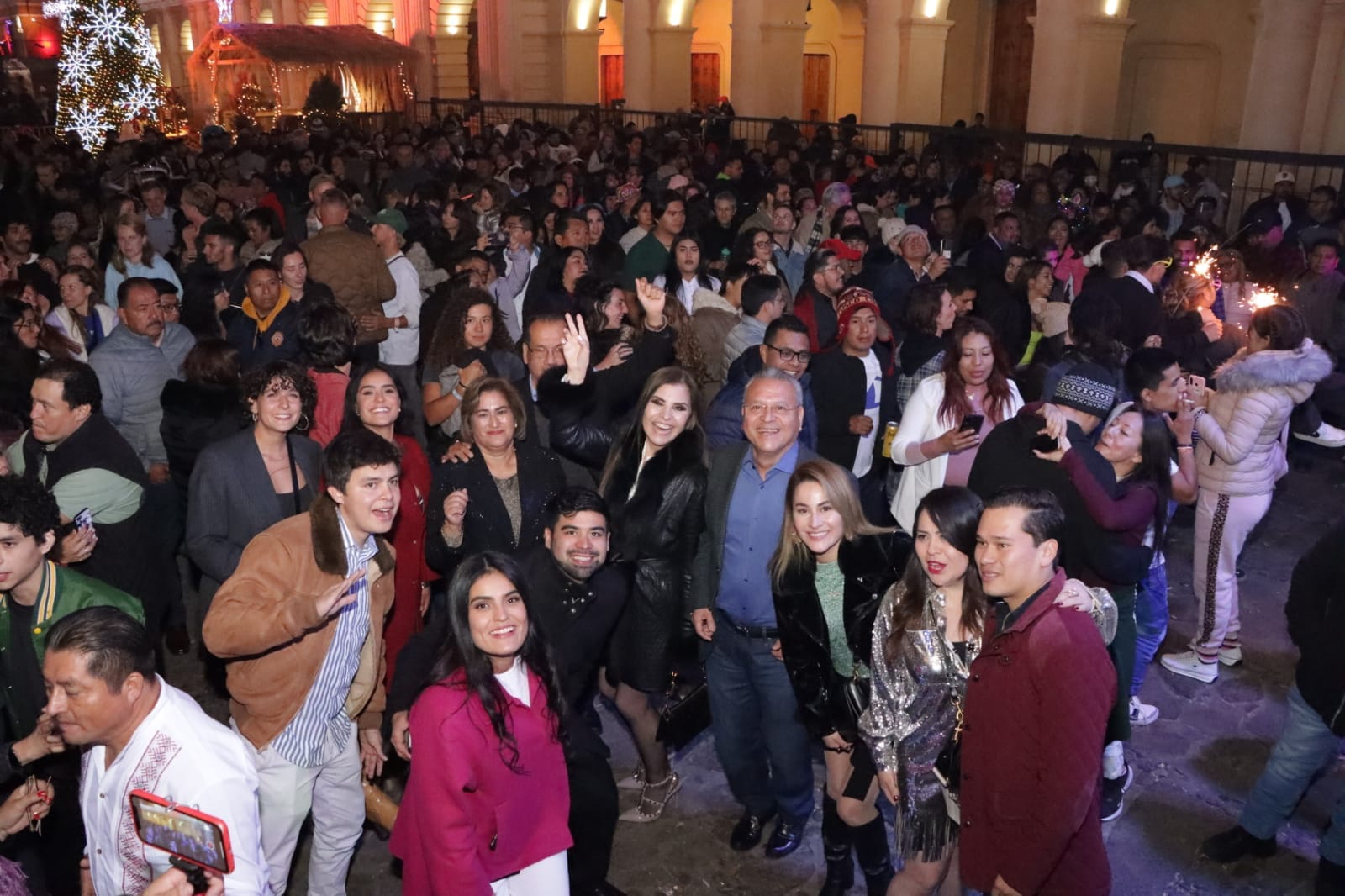 EN UNA NOCHE DE FIESTA AYUNTAMIENTO DE SCLC RECIBE EL AÑO 2024. – H. Ayuntamiento de San Cristóbal de Las Casas
