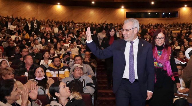Educación dejó de ser una mercancía; ahora hay salarios justos y puntuales para docentes: Bedolla