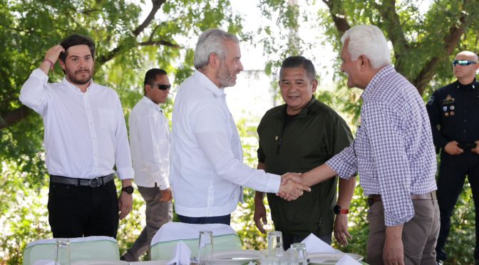 Bedolla y productores acuerdan acciones para la exportación de limón