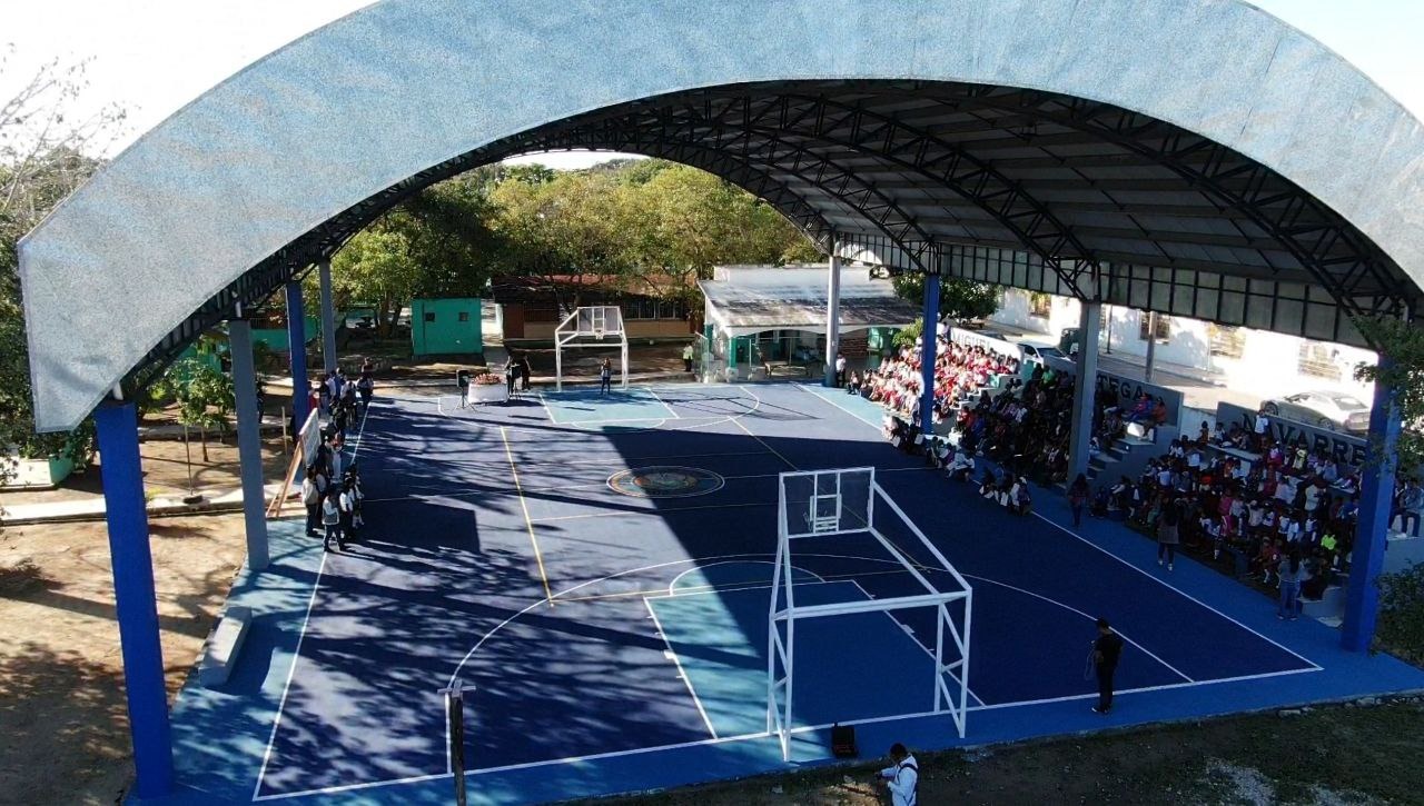 Inauguran espacios deportivos en primaria de Puerto Aventuras – H. Ayuntamiento de Solidaridad