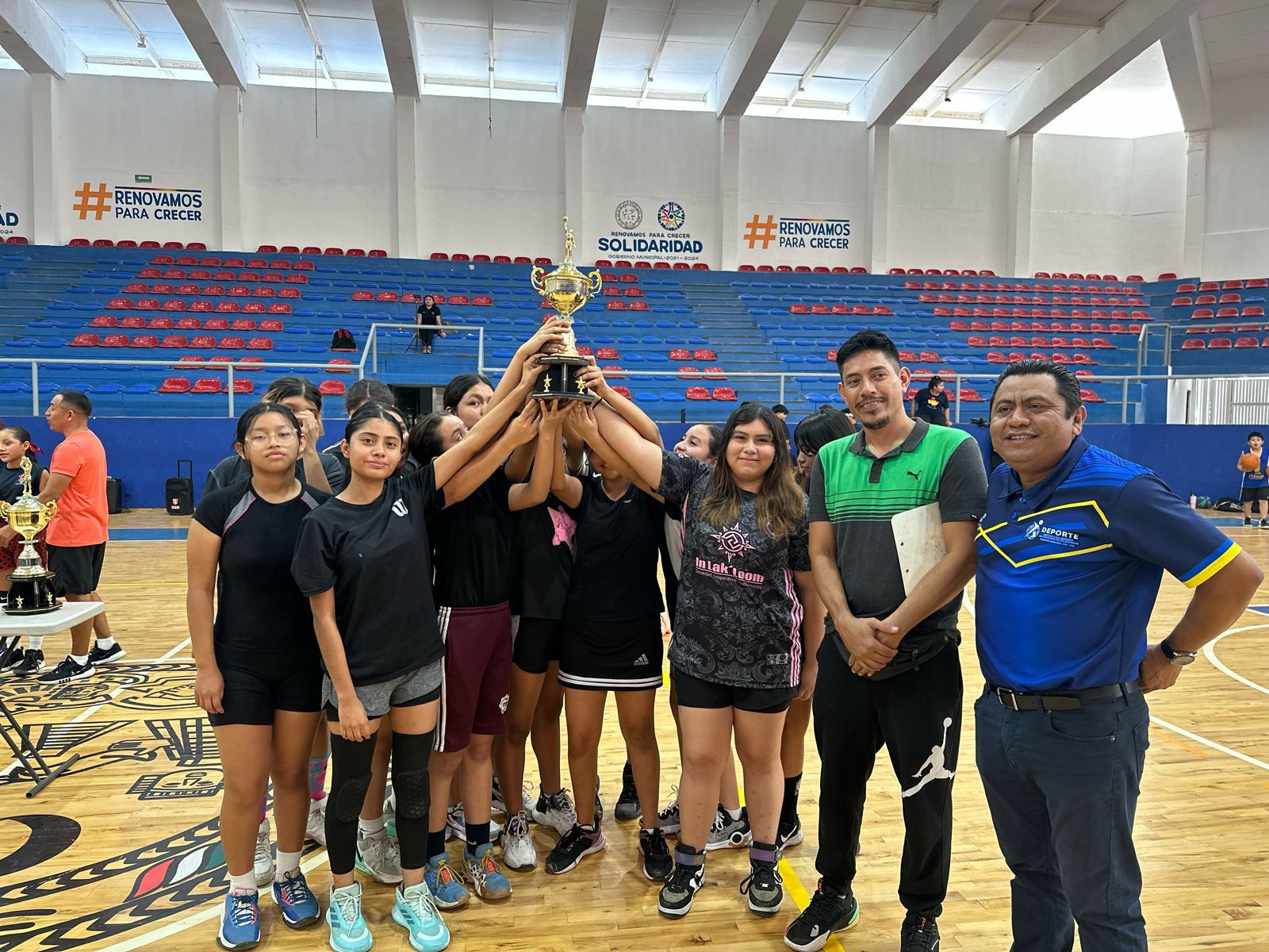 La Secundaria Rene Fajardo domina el basquetbol estudiantil en Solidaridad – H. Ayuntamiento de Solidaridad