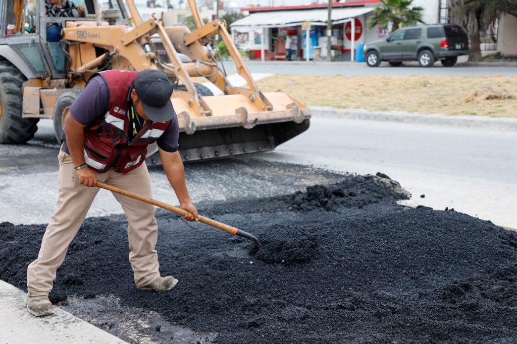 Programa de bacheo del Gobierno Municipal mejora vialidades en Reynosa – Administración Municipal Reynosa 2021-2024