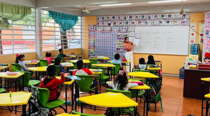 A vacaciones más de un millón 200 mil estudiantes en Michoacán: SEE