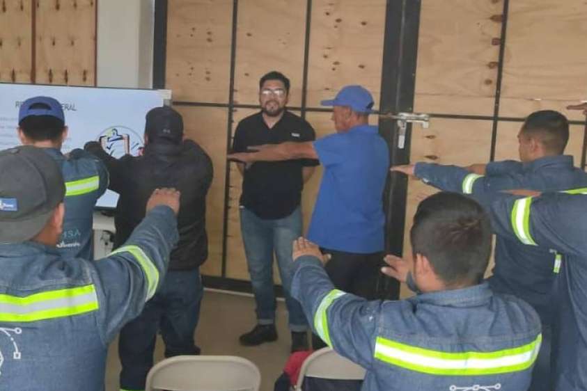 Hogo Mev ofrece un curso de ergonomía para detectar riesgos en distintos espacios laborales